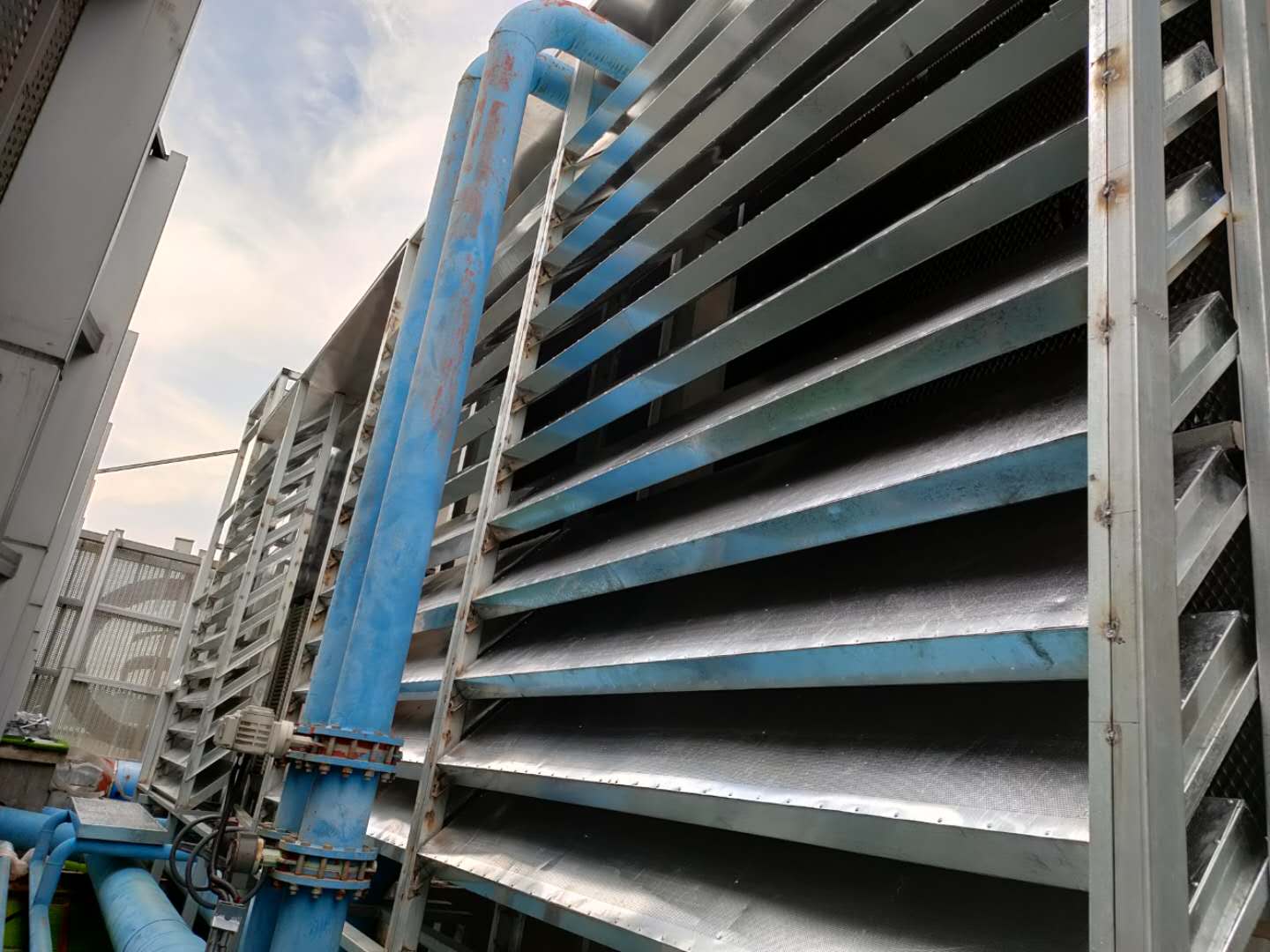 ��ȴ��ʩ���ֳ�